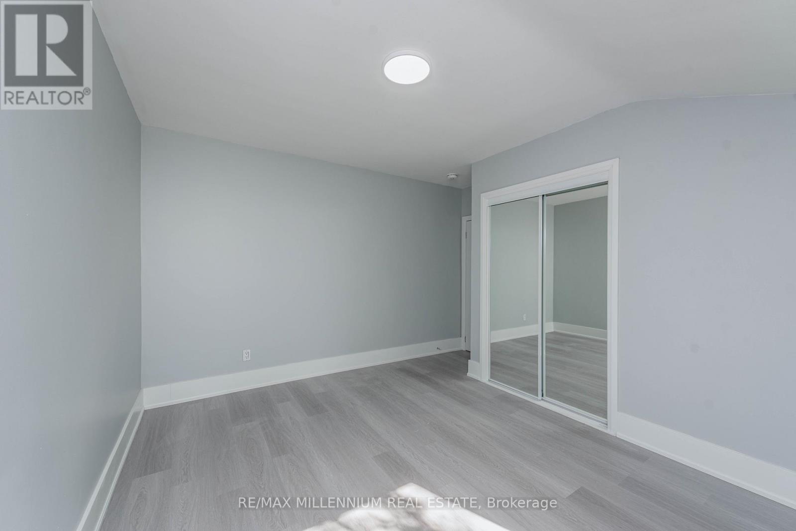 76 Raylawn Crescent, Halton Hills, Ontario  L7G 4N1 - Photo 14 - W12203702