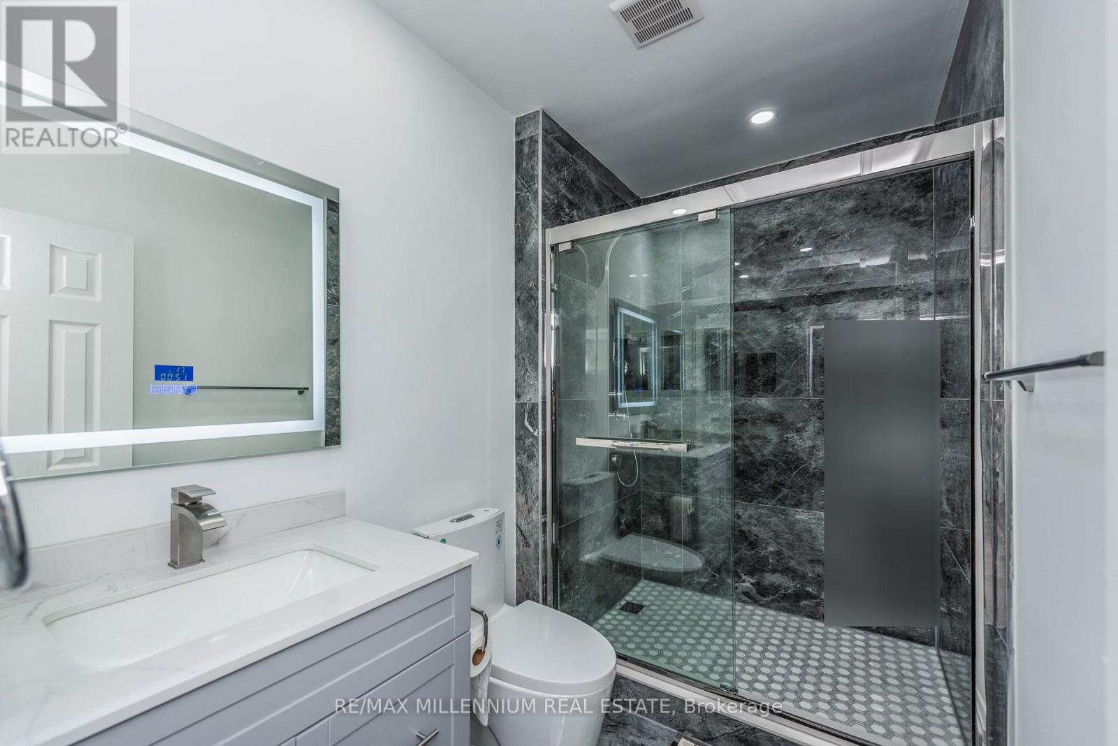 76 Raylawn Crescent, Halton Hills, Ontario  L7G 4N1 - Photo 19 - W12203702