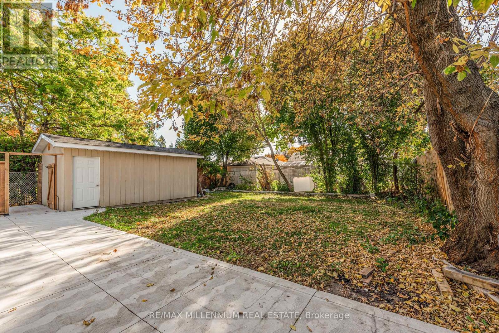 76 Raylawn Crescent, Halton Hills, Ontario  L7G 4N1 - Photo 26 - W12203702
