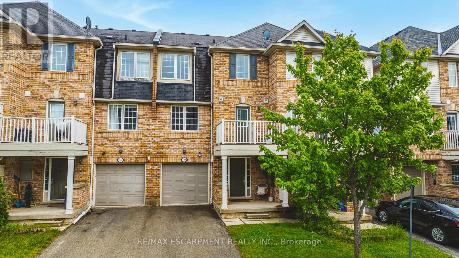 1180 BARNARD DRIVE, Milton, Ontario