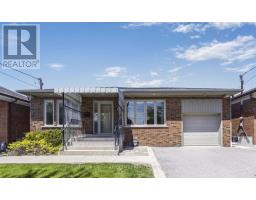 384 HILLMOUNT AVENUE, Toronto, Ontario