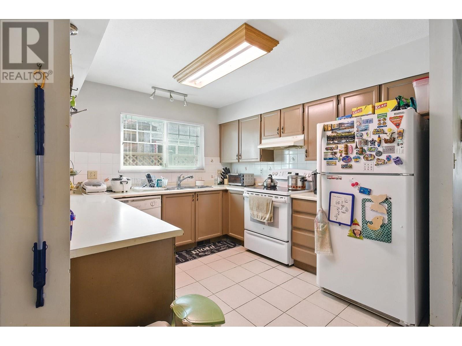 Property at 1177 ESPERANZA DRIVE image 5