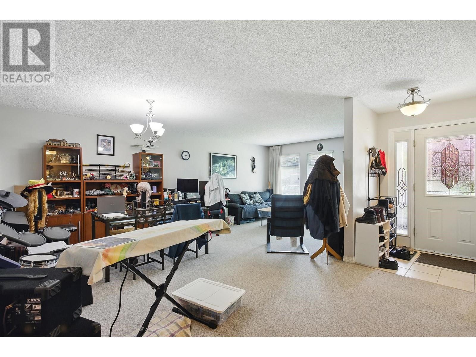 1177 Esperanza Drive, Coquitlam, British Columbia  V3C 6C7 - Photo 11 - R3011208