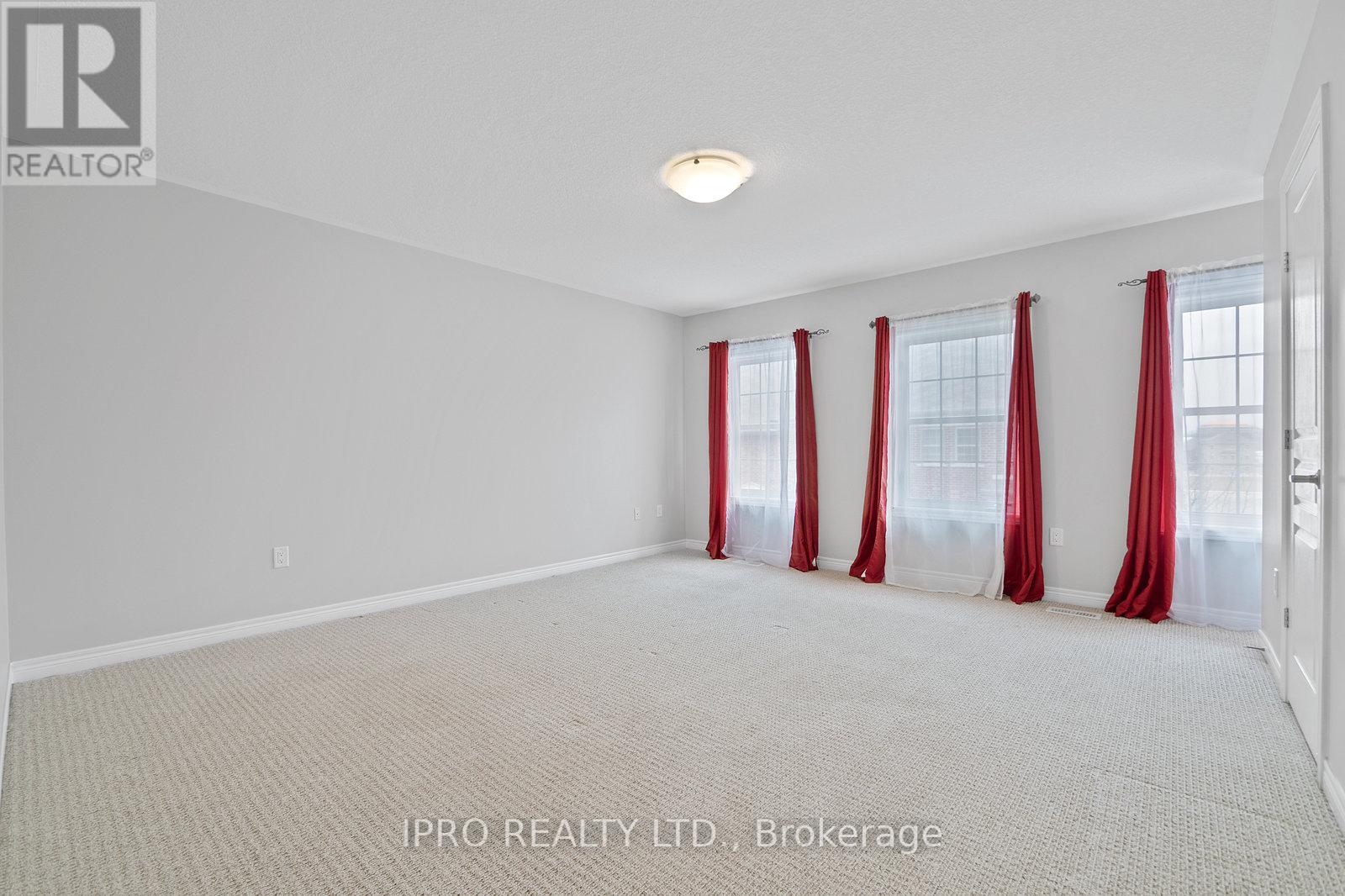 30 Robert Peel Road, Kitchener, Ontario  N2H 0B3 - Photo 27 - X12203638