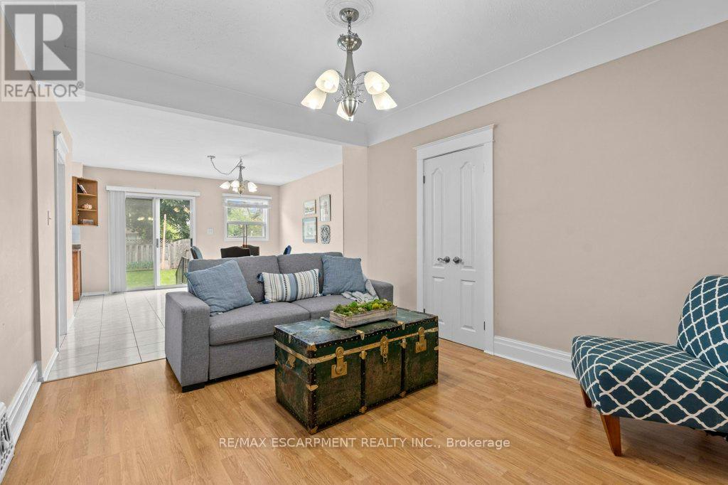 276 Balmoral Avenue N, Hamilton, Ontario  L8L 7S3 - Photo 11 - X12203645