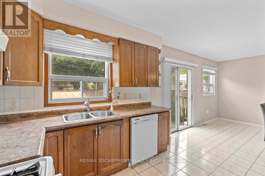 276 Balmoral Avenue N, Hamilton, Ontario  L8L 7S3 - Photo 22 - X12203645