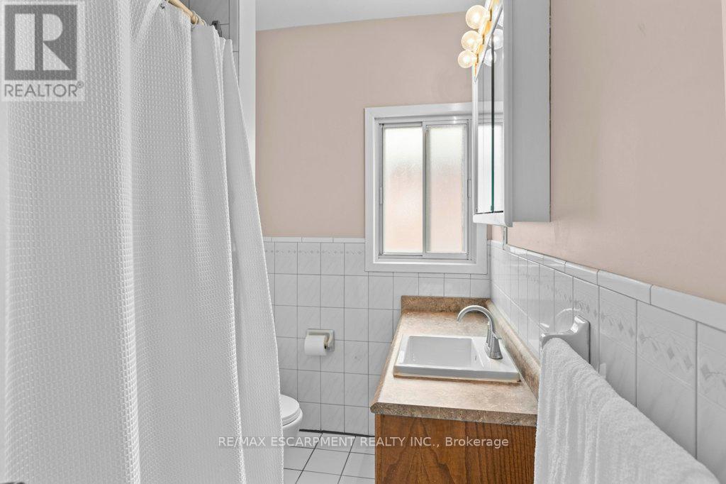 276 Balmoral Avenue N, Hamilton, Ontario  L8L 7S3 - Photo 23 - X12203645