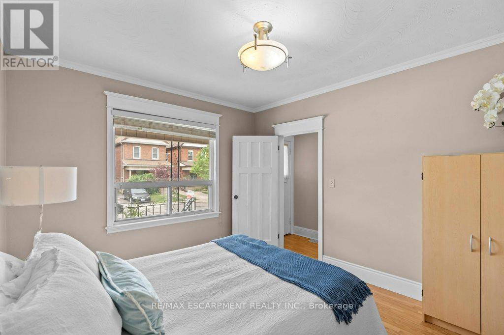 276 Balmoral Avenue N, Hamilton, Ontario  L8L 7S3 - Photo 8 - X12203645