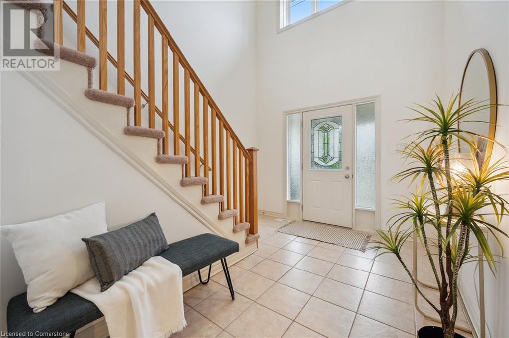 Property at 19 PEARSON Street image 4