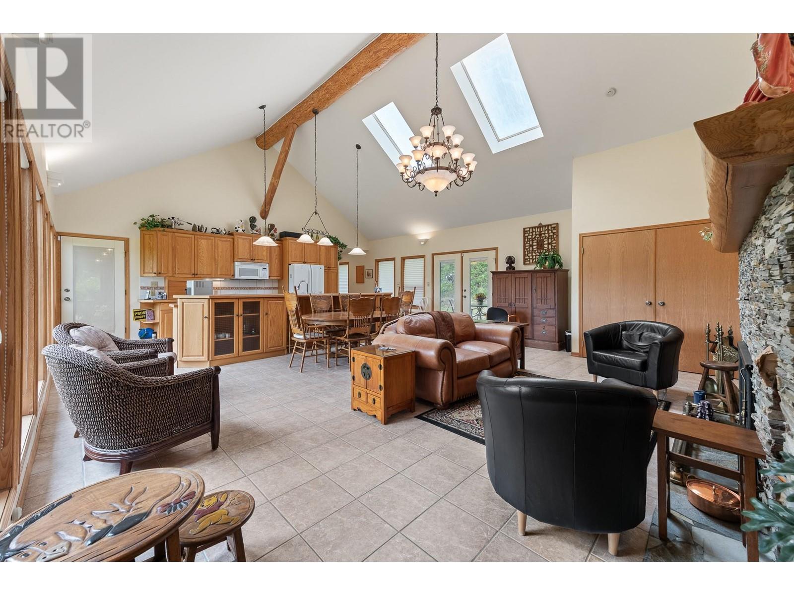 16749 Crawford Creek Road, Crawford Bay, British Columbia  V0B 1E0 - Photo 23 - 10351049