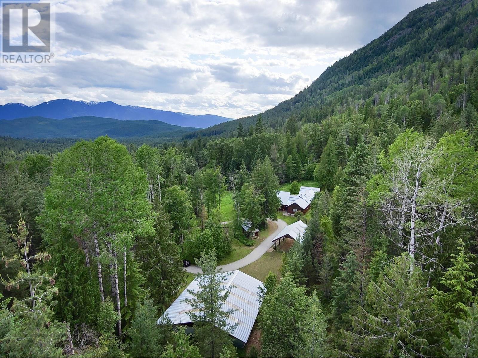 16749 Crawford Creek Road, Crawford Bay, British Columbia  V0B 1E0 - Photo 44 - 10351049