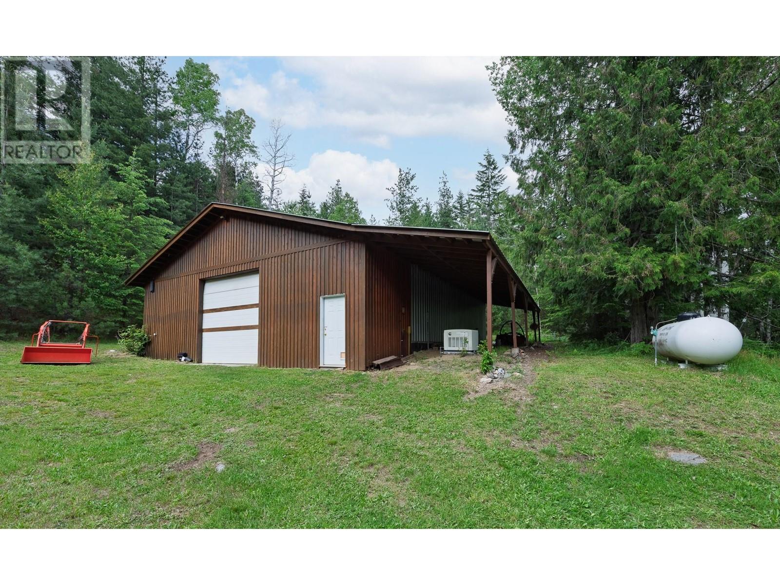 16749 Crawford Creek Road, Crawford Bay, British Columbia  V0B 1E0 - Photo 41 - 10351049
