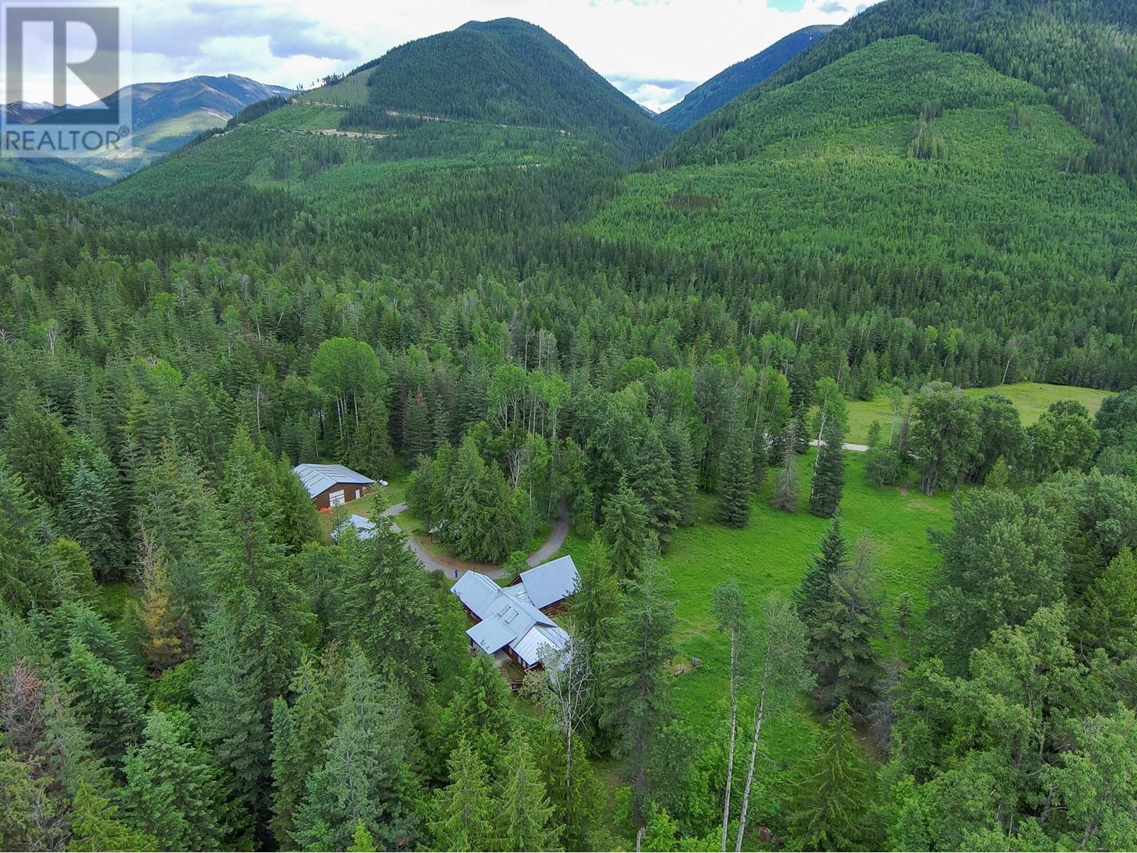 16749 Crawford Creek Road, Crawford Bay, British Columbia  V0B 1E0 - Photo 46 - 10351049