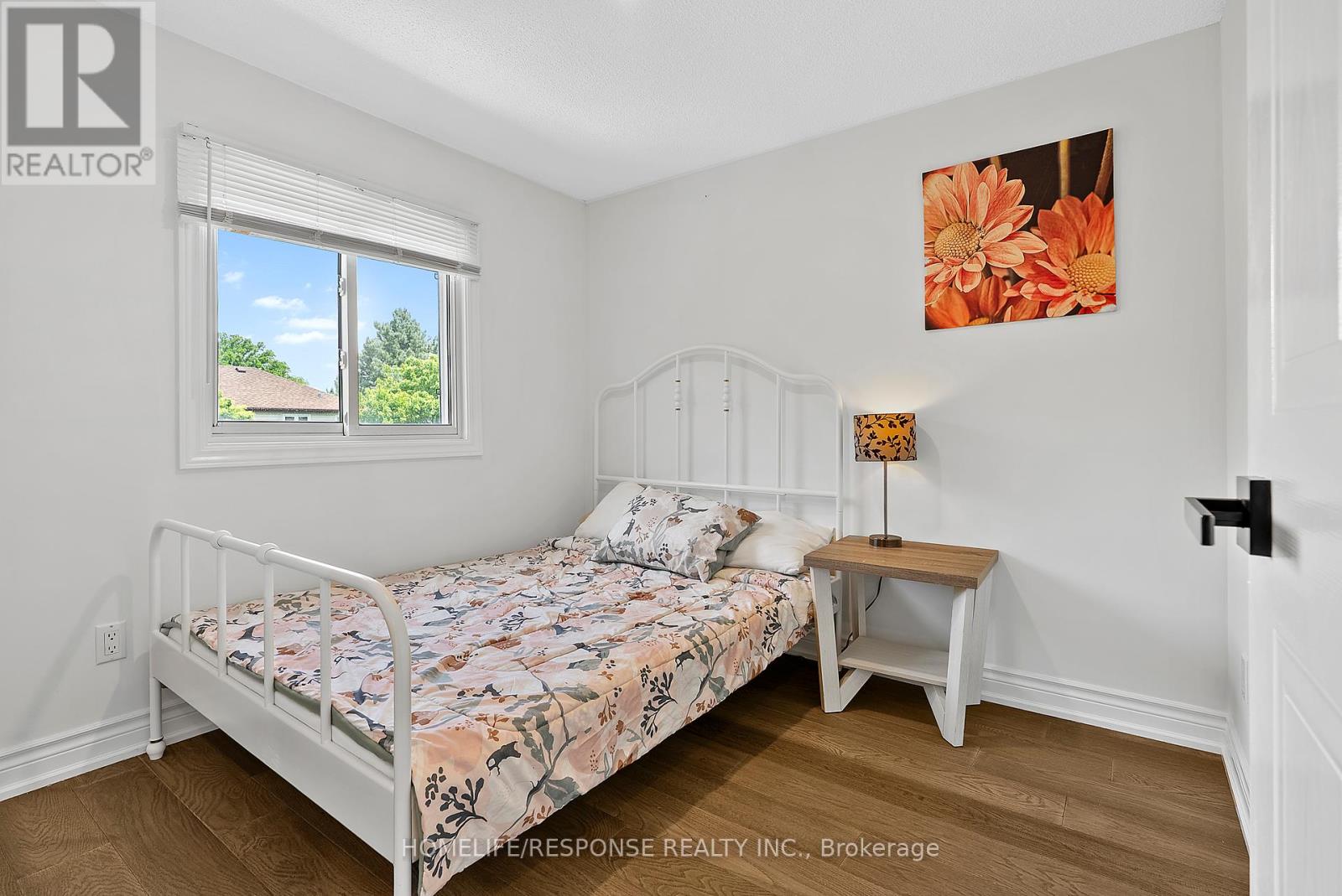 2101 Clipper Crescent, Burlington, Ontario  L7M 2P4 - Photo 19 - W12203386