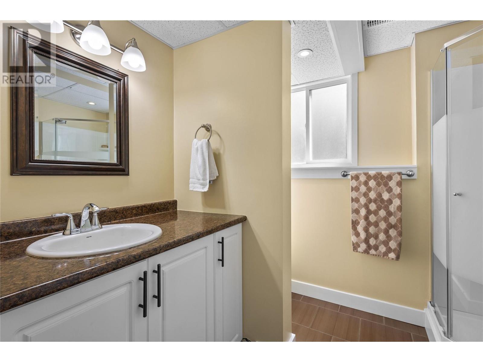 2141 Kaslo Court, Kelowna, British Columbia  V1Y 8B9 - Photo 45 - 10351102