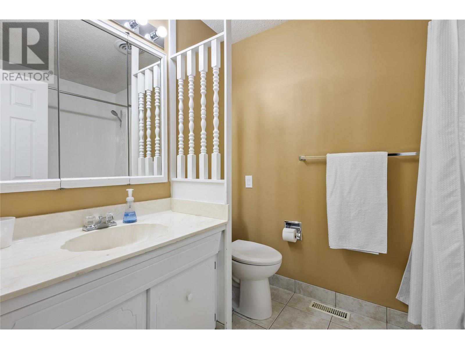 2141 Kaslo Court, Kelowna, British Columbia  V1Y 8B9 - Photo 31 - 10351102