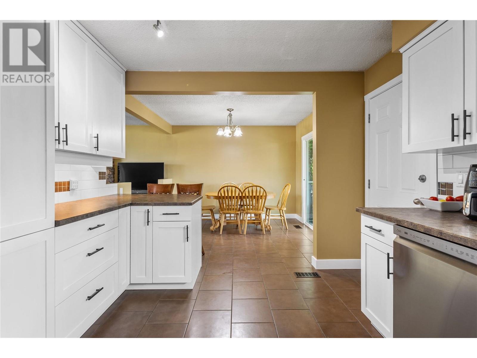 2141 Kaslo Court, Kelowna, British Columbia  V1Y 8B9 - Photo 19 - 10351102