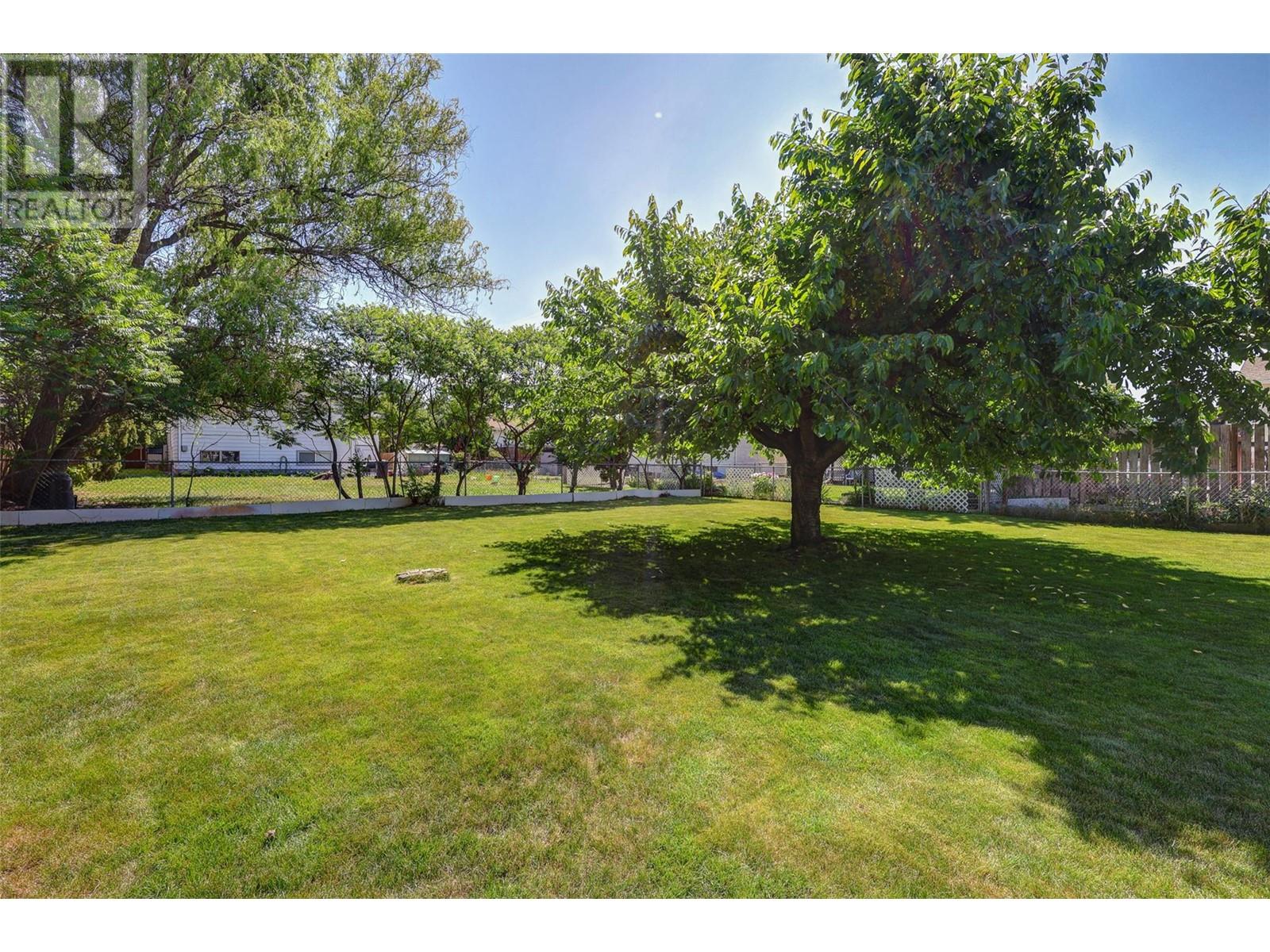 2141 Kaslo Court, Kelowna, British Columbia  V1Y 8B9 - Photo 60 - 10351102