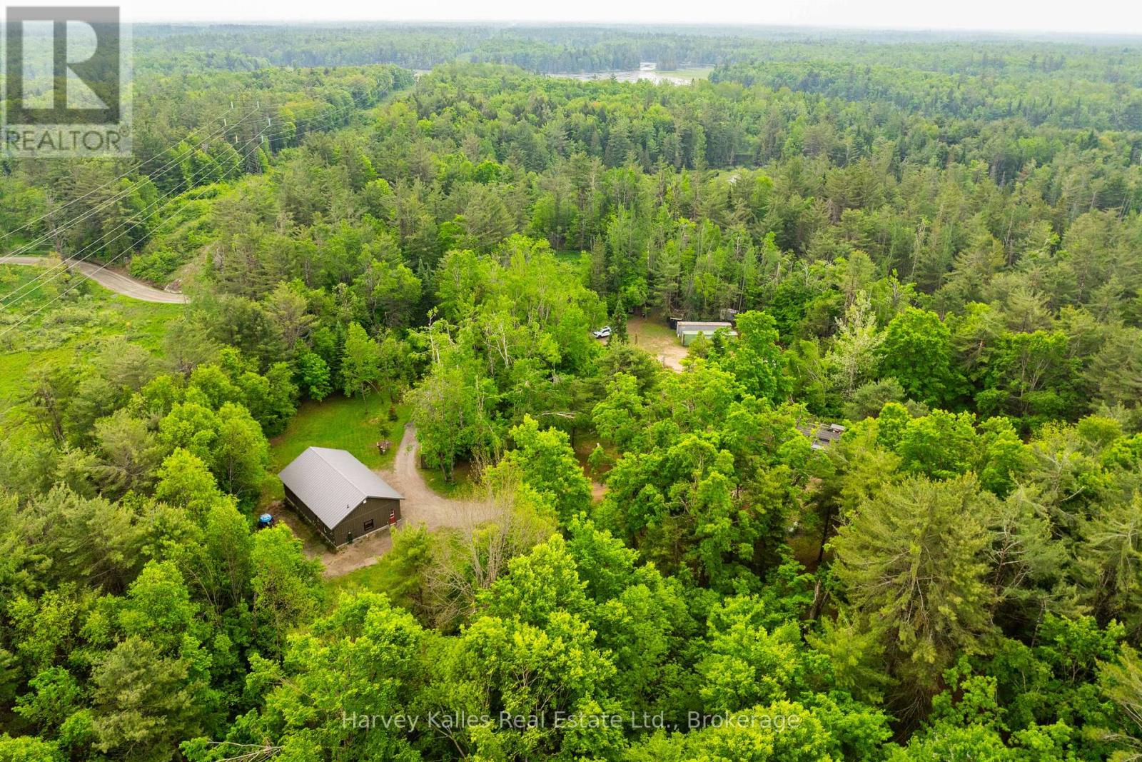 1165 Peterson Road, Bracebridge, Ontario  P1L 1X1 - Photo 1 - X12203764