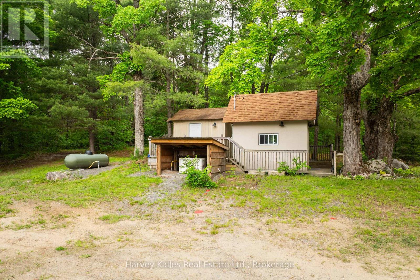 1165 Peterson Road, Bracebridge, Ontario  P1L 1X1 - Photo 26 - X12203764