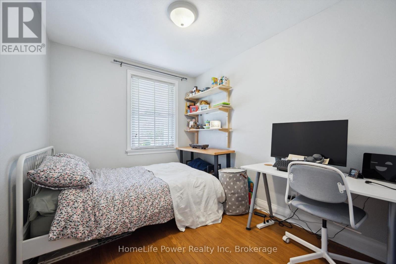 186 Bridgeport Road E, Waterloo, Ontario  N2J 2K5 - Photo 13 - X12203794