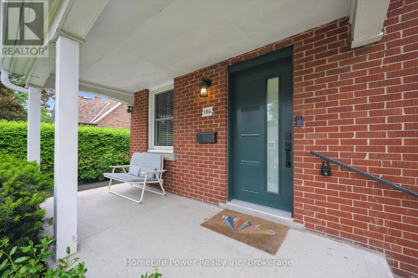 186 Bridgeport Road E, Waterloo, Ontario  N2J 2K5 - Photo 4 - X12203794