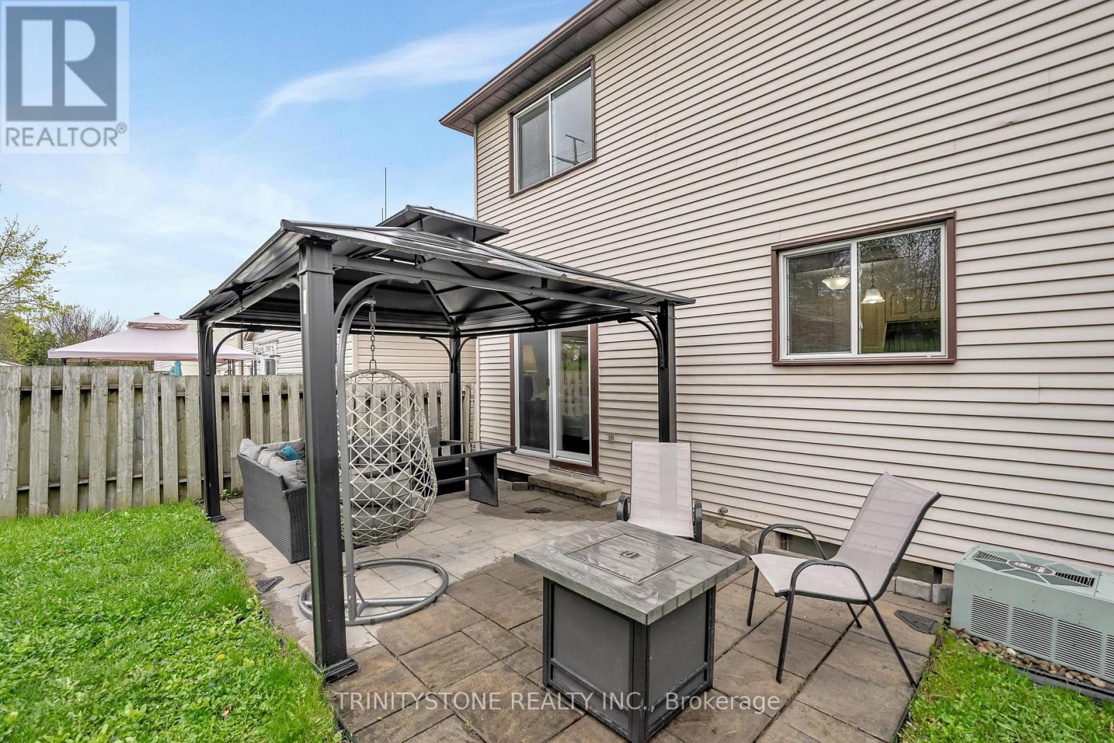 59 Stable Way, Ottawa, Ontario  K2M 1A8 - Photo 42 - X12203801