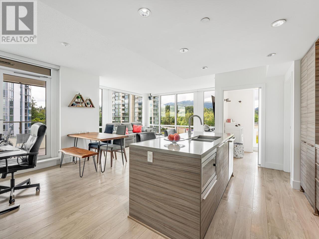 908 1550 FERN STREET, north vancouver, British Columbia V7J0A9