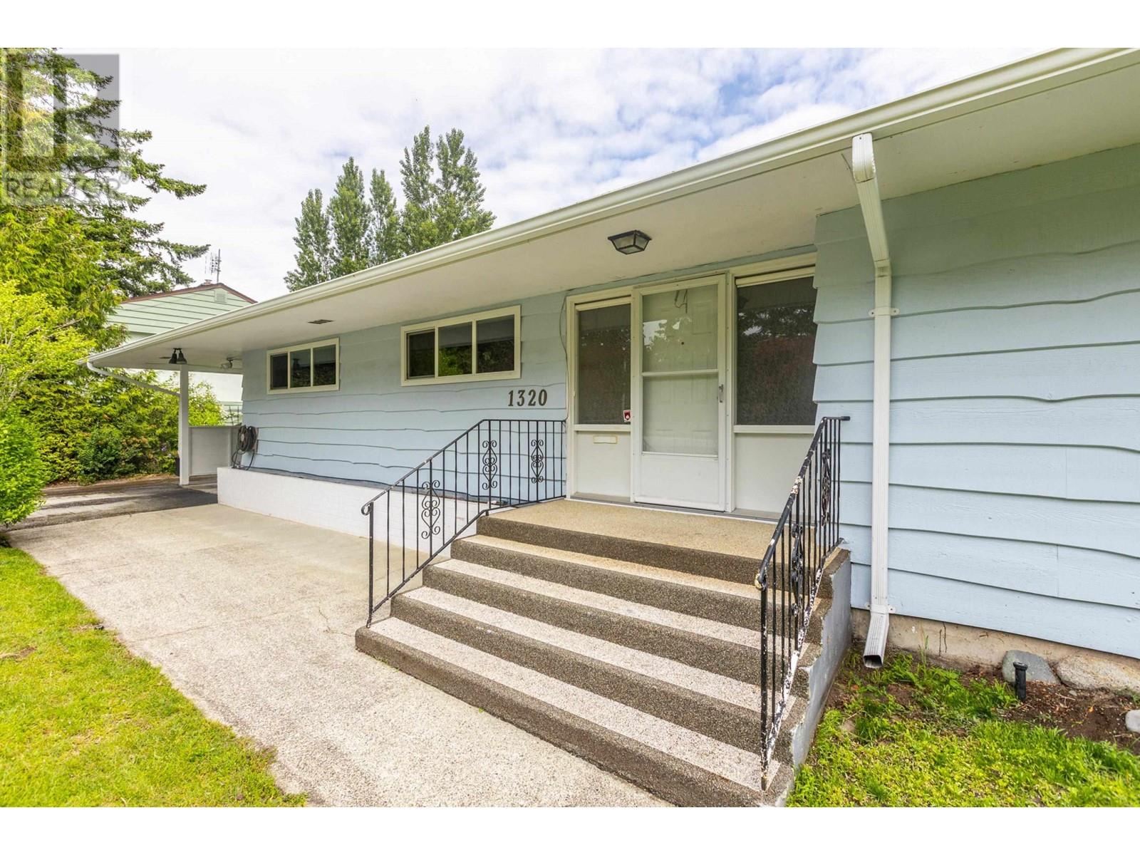 1320 Farrell Avenue, Delta, British Columbia  V4L 1V2 - Photo 5 - R3012371