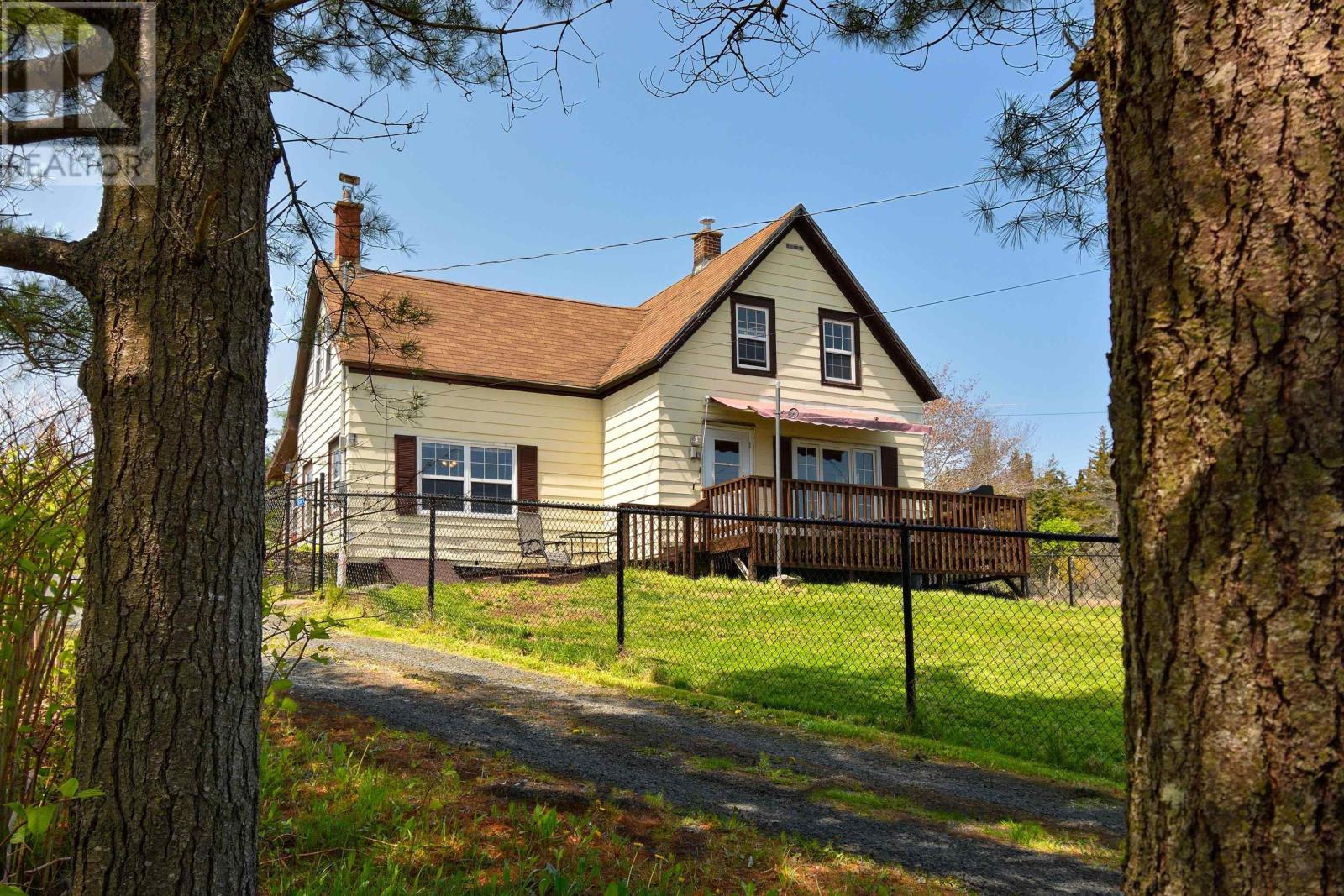 8982 Pepperell Street, St. Peter's, Nova Scotia  B0E 3B0 - Photo 33 - 202513800