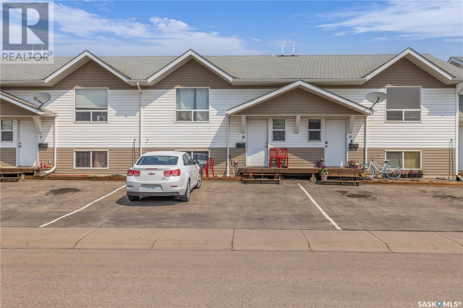8 200 Hiebert CRESCENT, Martensville, Saskatchewan
