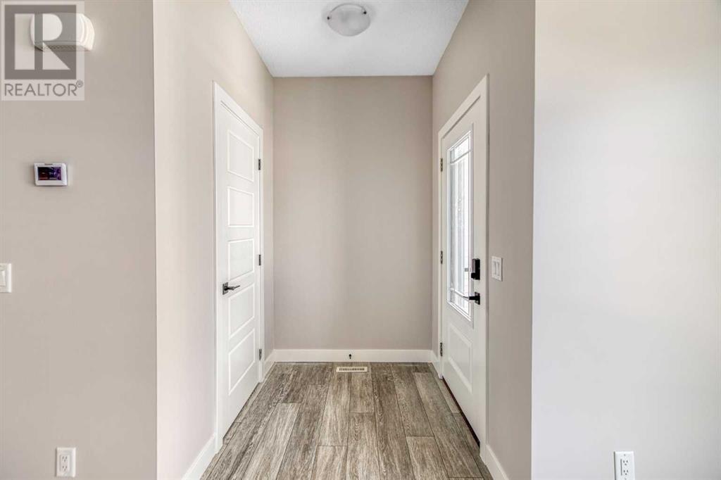 Property at 68 Ambleside Crescent NW image 5