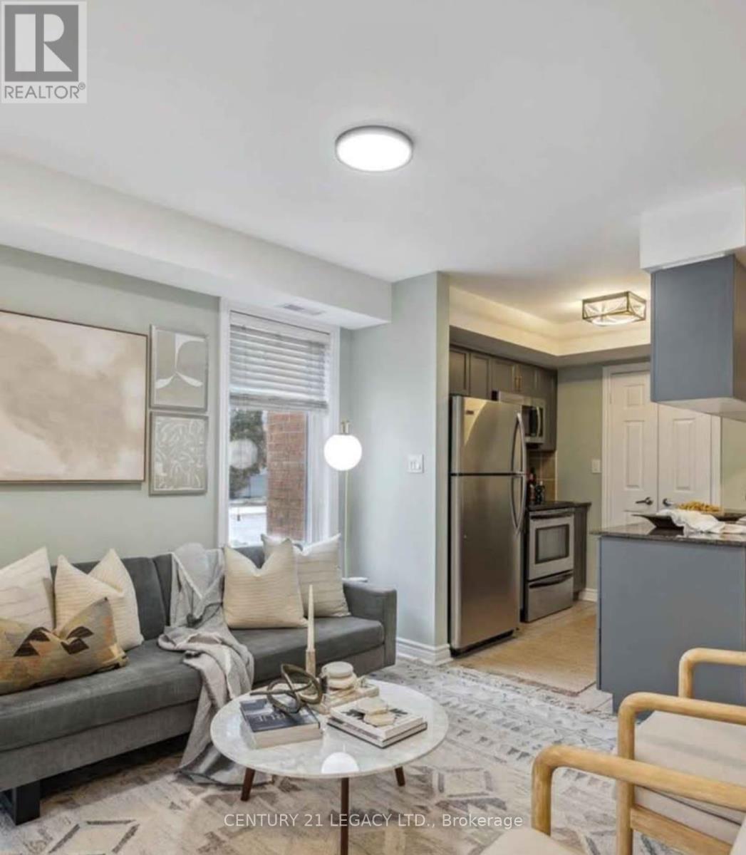 101 - 120 Aerodrome Crescent, Toronto, Ontario  M4G 4J2 - Photo 3 - C12203778
