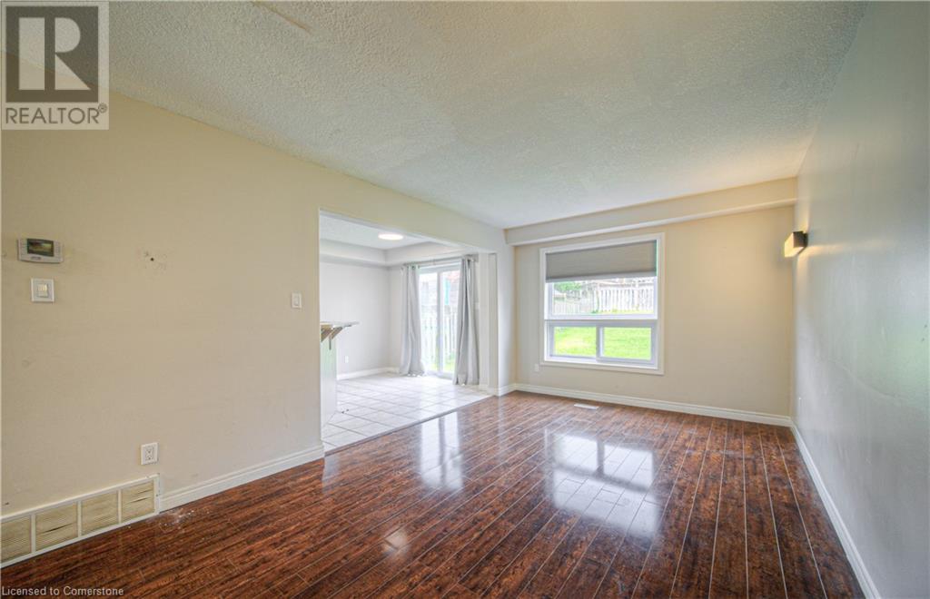 359 Hidden Creek Drive, Kitchener, Ontario  N2N 3N3 - Photo 11 - 40737800