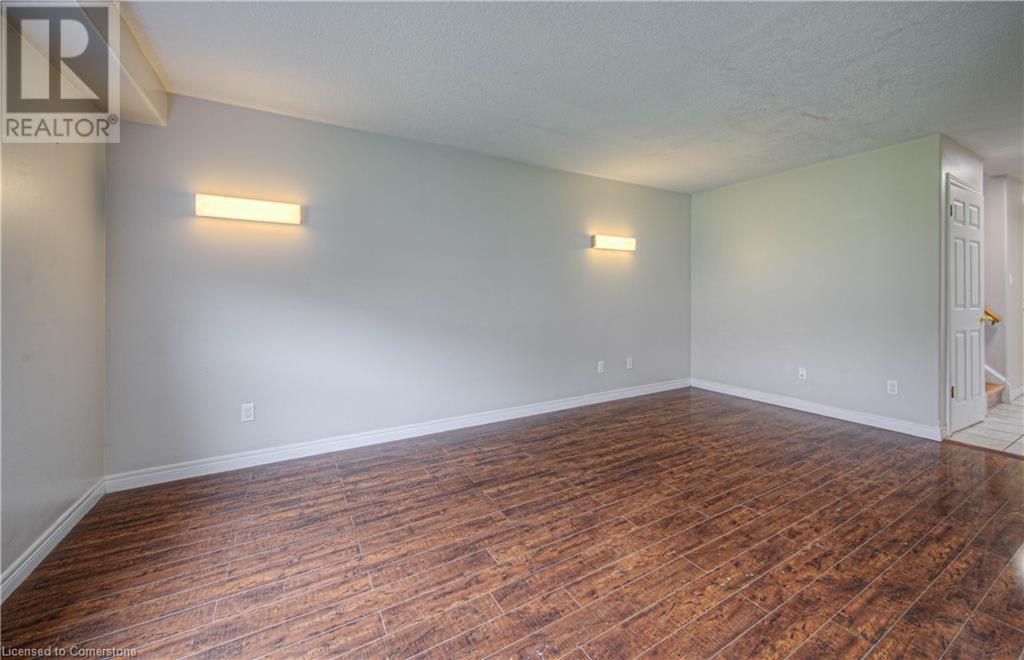 359 Hidden Creek Drive, Kitchener, Ontario  N2N 3N3 - Photo 12 - 40737800