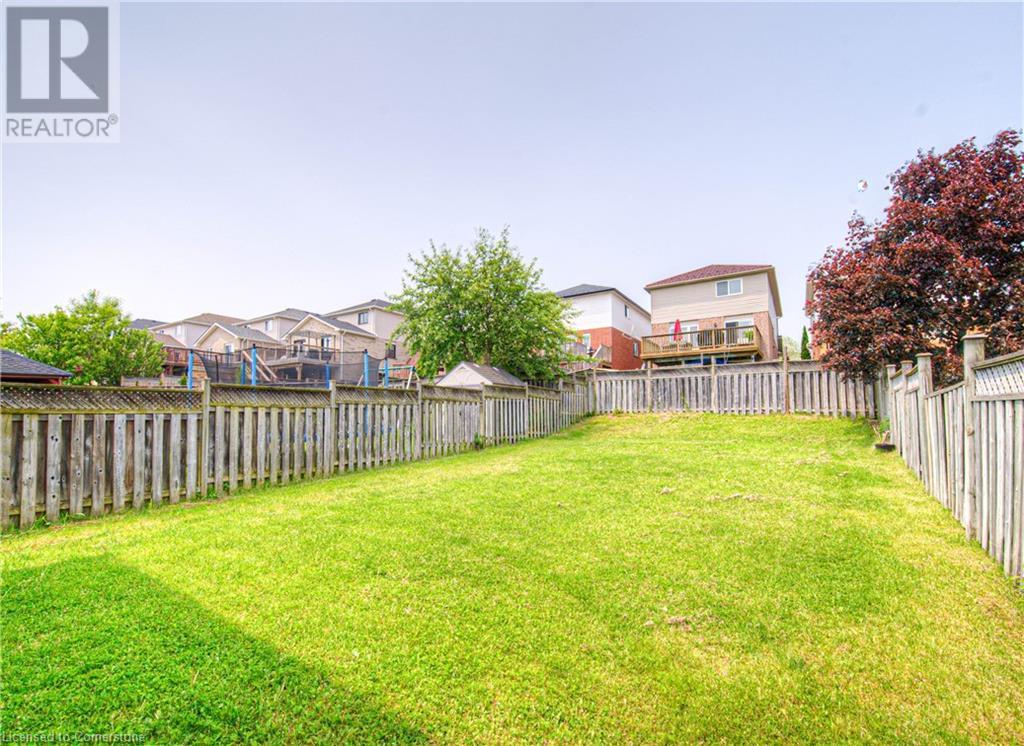 359 Hidden Creek Drive, Kitchener, Ontario  N2N 3N3 - Photo 36 - 40737800