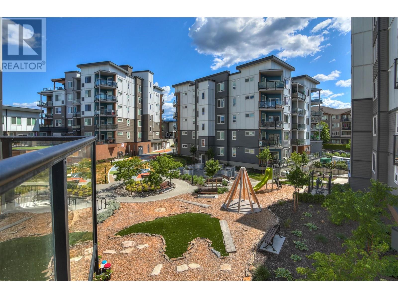 3634 Mission Springs Drive Unit# 302, Kelowna, British Columbia