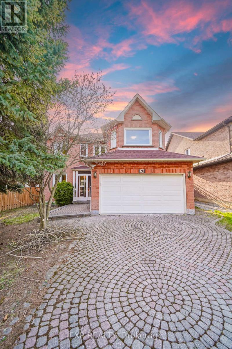 28 SAMANTHA CIRCLE, Richmond Hill, Ontario