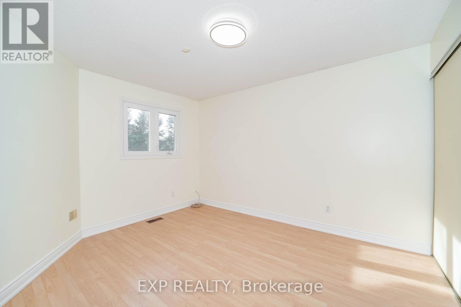 28 Samantha Circle, Richmond Hill, Ontario  L4B 2R7 - Photo 29 - N12203750