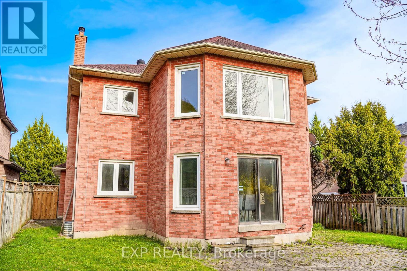 28 Samantha Circle, Richmond Hill, Ontario  L4B 2R7 - Photo 50 - N12203750