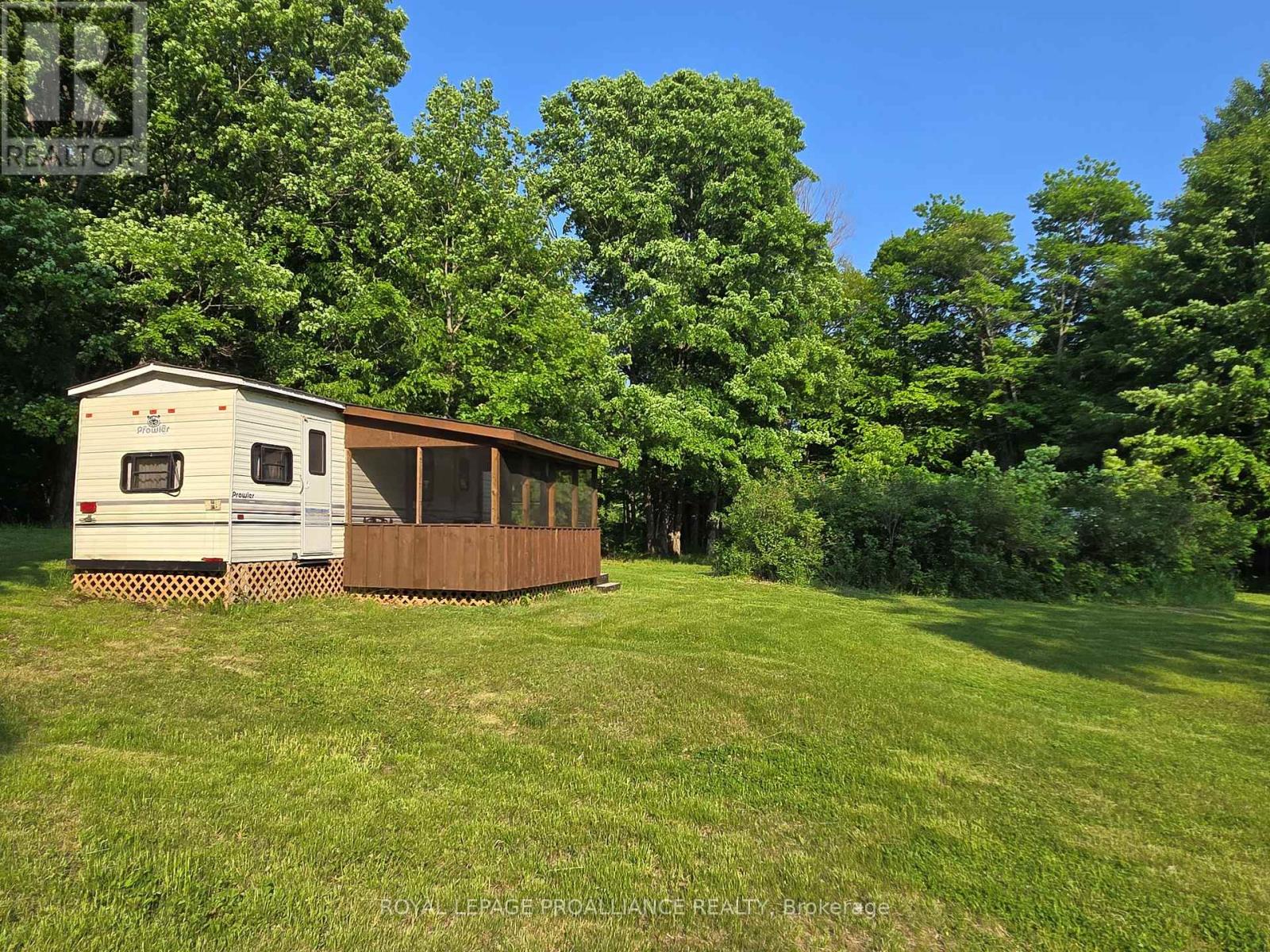 2476 Henderson Road, Central Frontenac, Ontario  K0H 1B0 - Photo 25 - X12203889