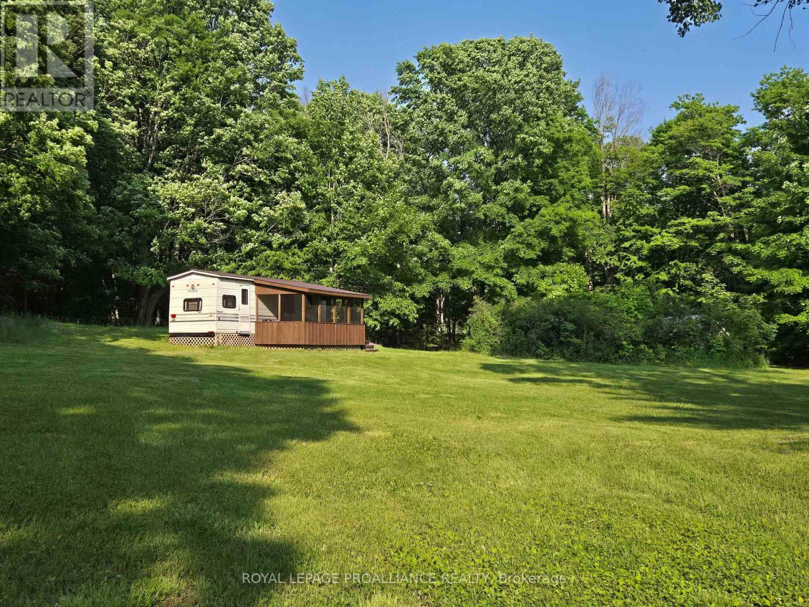 2476 Henderson Road, Central Frontenac, Ontario  K0H 1B0 - Photo 28 - X12203889