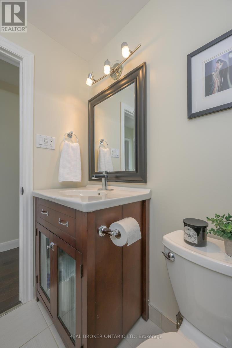 61 Mcleod Crescent, London North, Ontario  N5X 1S7 - Photo 32 - X12203826