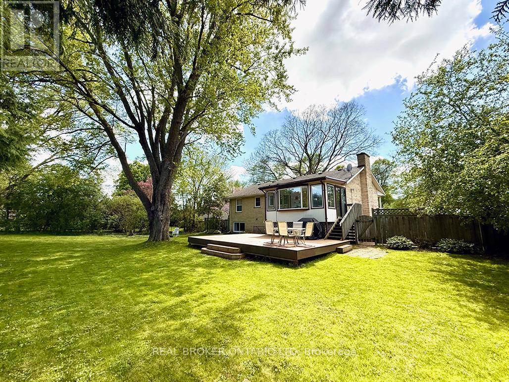 61 Mcleod Crescent, London North, Ontario  N5X 1S7 - Photo 37 - X12203826