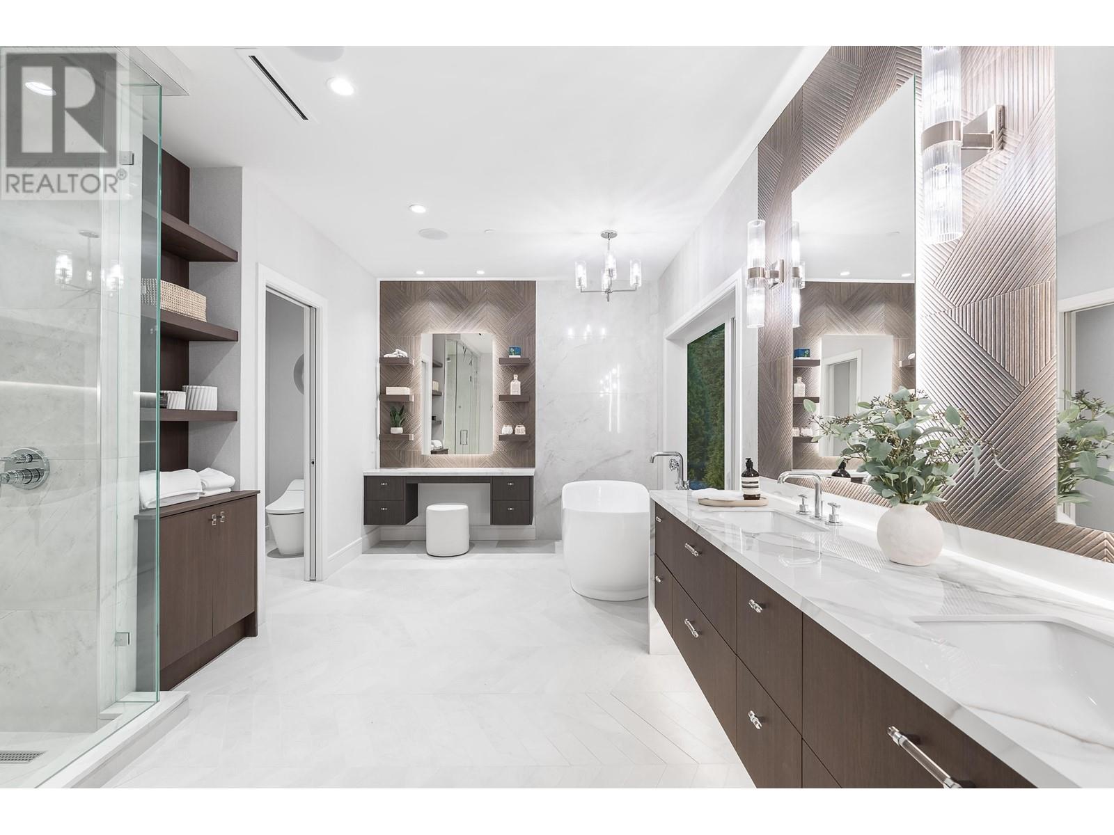 360 Southborough Drive, West Vancouver, British Columbia  V7S 1M1 - Photo 17 - R3011618