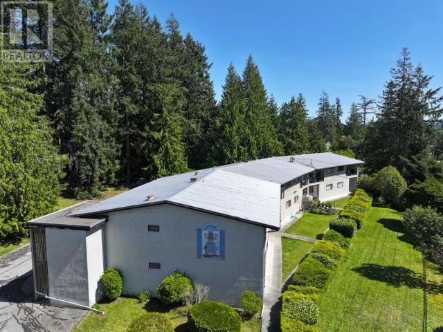 5580 Manson Ave, Powell River, British Columbia   - Photo 5 - 19040