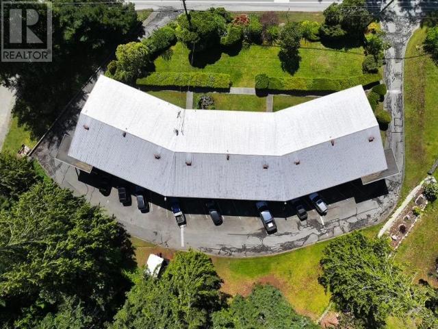 5580 Manson Ave, Powell River, British Columbia   - Photo 6 - 19040