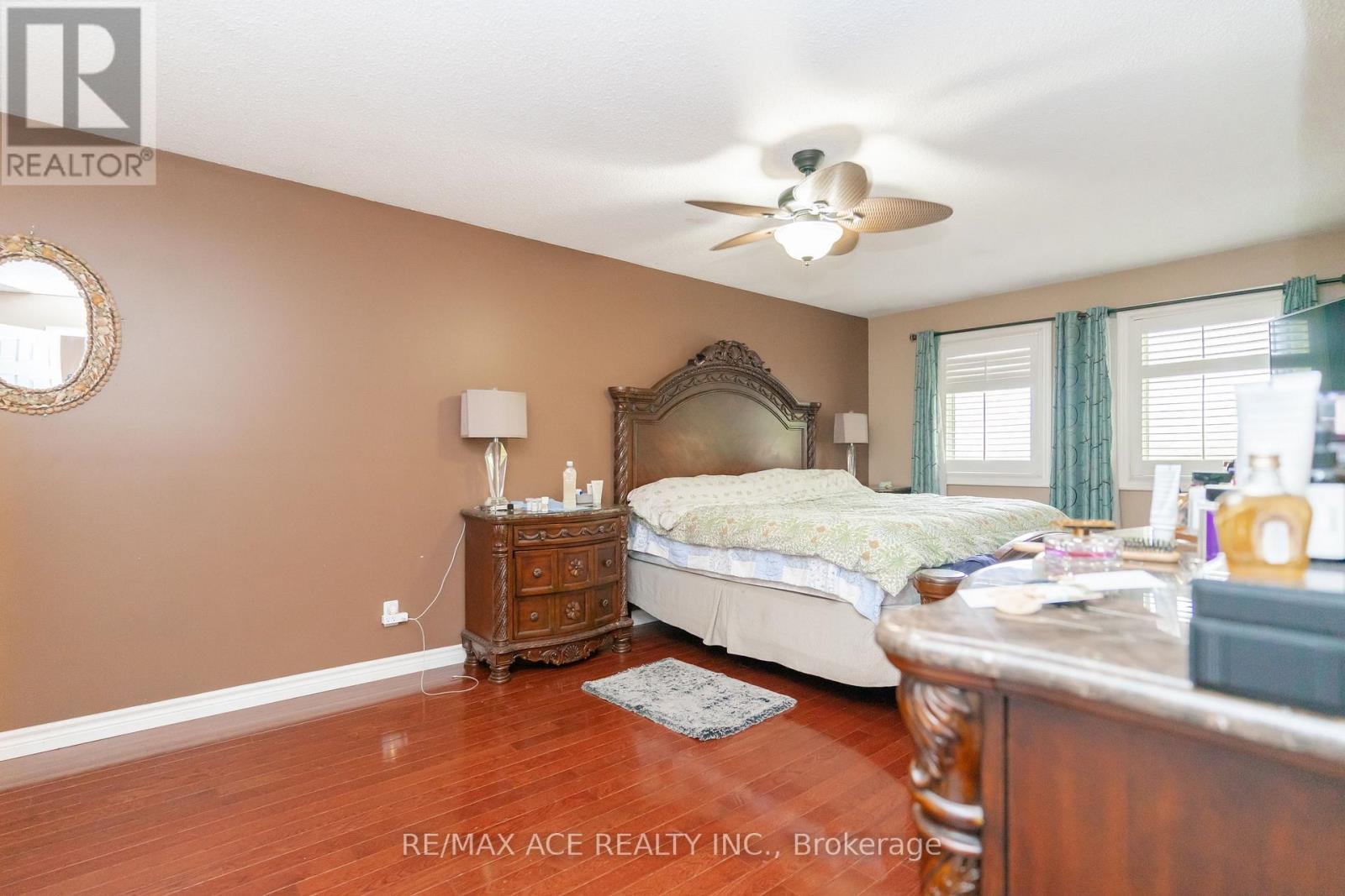 38 Pottery Crescent, Brampton, Ontario  L6S 3S3 - Photo 24 - W12196204