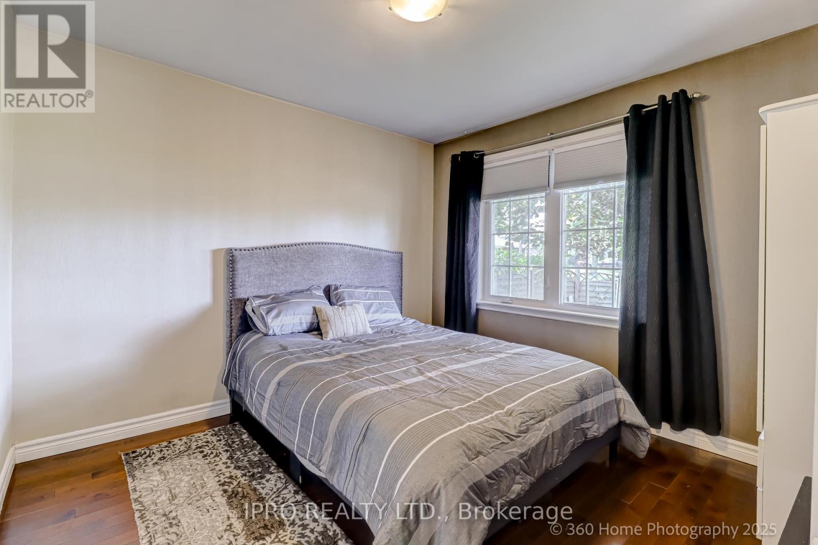 40 Carsbrooke Road, Toronto, Ontario  M9C 3C1 - Photo 12 - W12203789