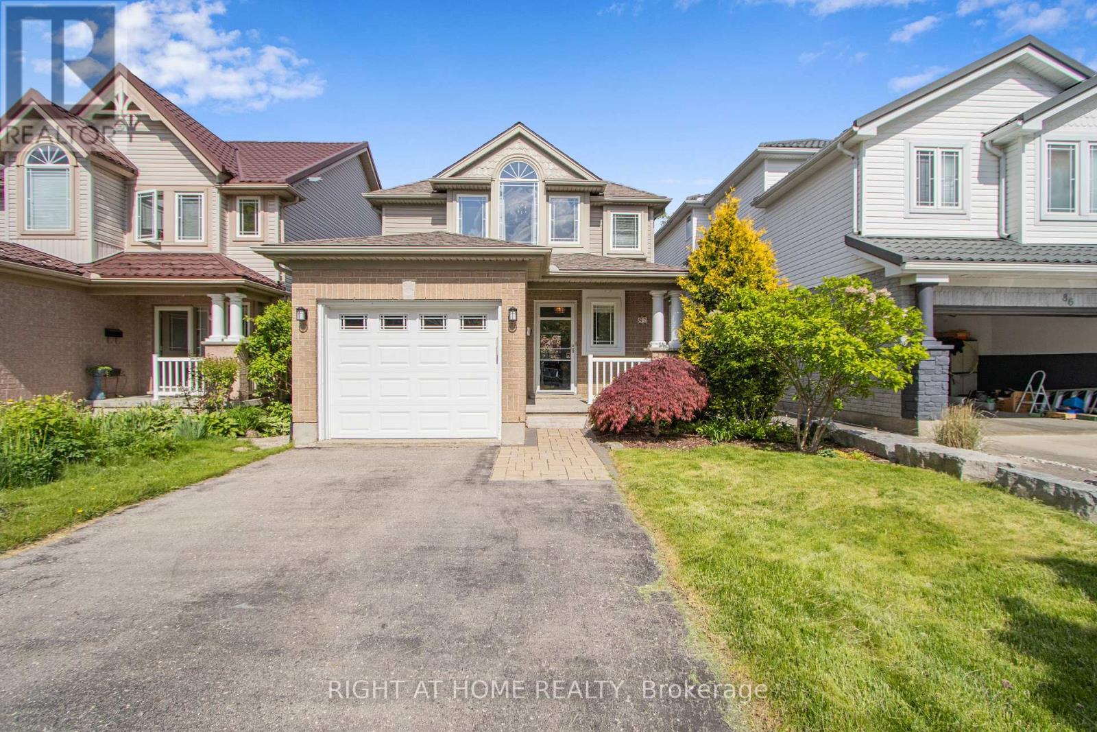 82 Rossmore Court, London South (South P), Ontario  N6C 6B8 - Photo 3 - X12203785